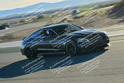 media/Dec-13-2025-Extreme Speed (Sat) [[d129ecb0b9]]/Beginner/Session 3 (Turn 5)/